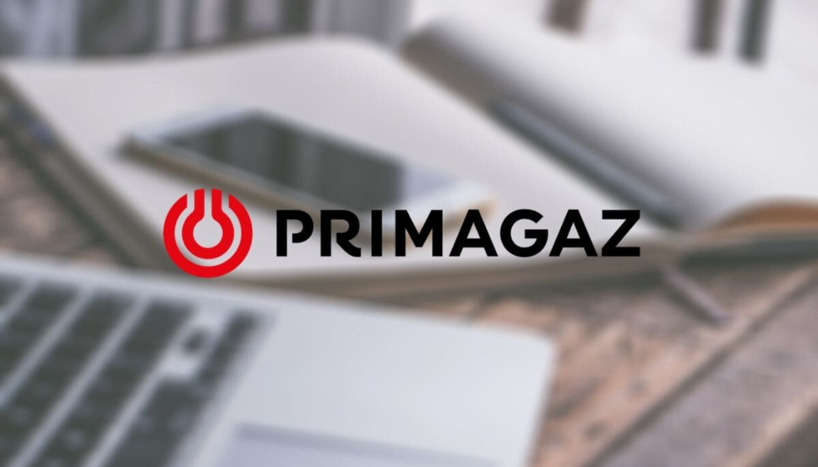 Logo Primagaz sur fond de bureau pour illustrer l'accès à l'espace client en ligne
