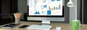 seo sea sem difference budget marketing une Différence entre SEO, SEA et SEM illustrée par un écran d'analyse marketing
