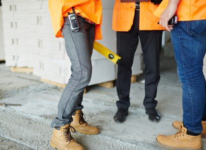 Jean de travail homme : un élément clé de la tenue professionnelle