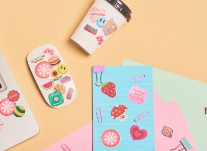 Comment les stickers peuvent-ils booster votre communication visuelle ?