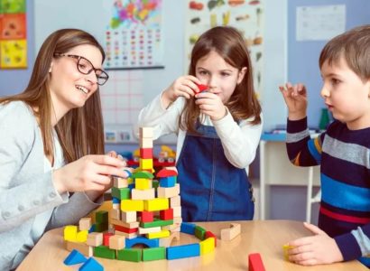 Trouver un service de garde d&rsquo;enfants pendant les vacances