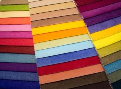 4 stratégies pour intégrer des solutions d’entretien textile dans une entreprise de mode