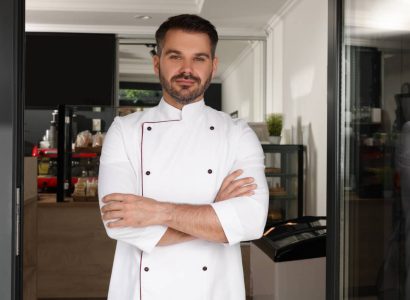 Vêtements de travail : comment choisir la tenue adaptée à votre métier ?